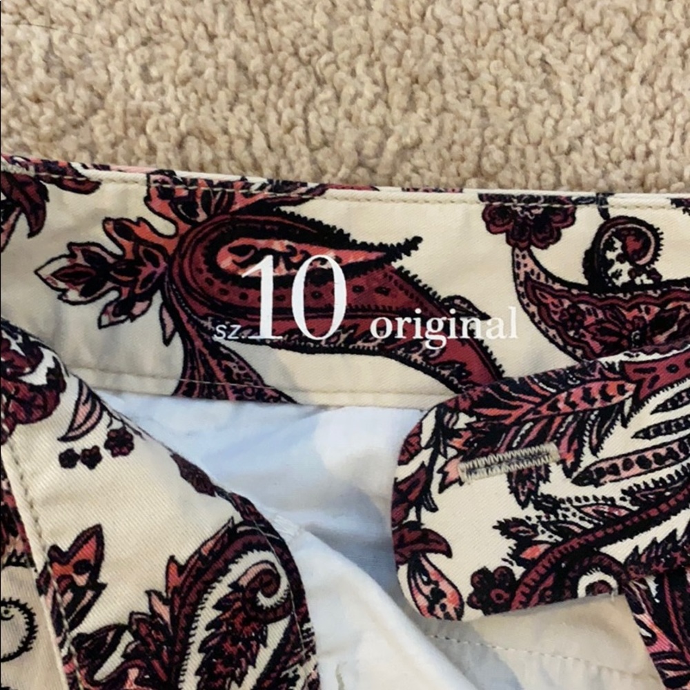 LOFT Original Fit Patterned Shorts - Picture 3 of 4